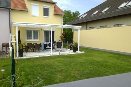 Überdachung