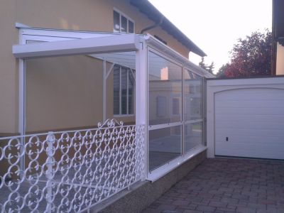 Carport mit Seitenwand